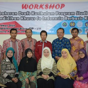 simposum jurusan PLB